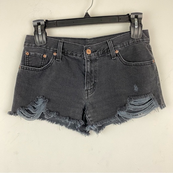 Levi Strauss & Co. size 29 Women’s Black Distressed Denim Cutoff Jean Shorts - Picture 1 of 6